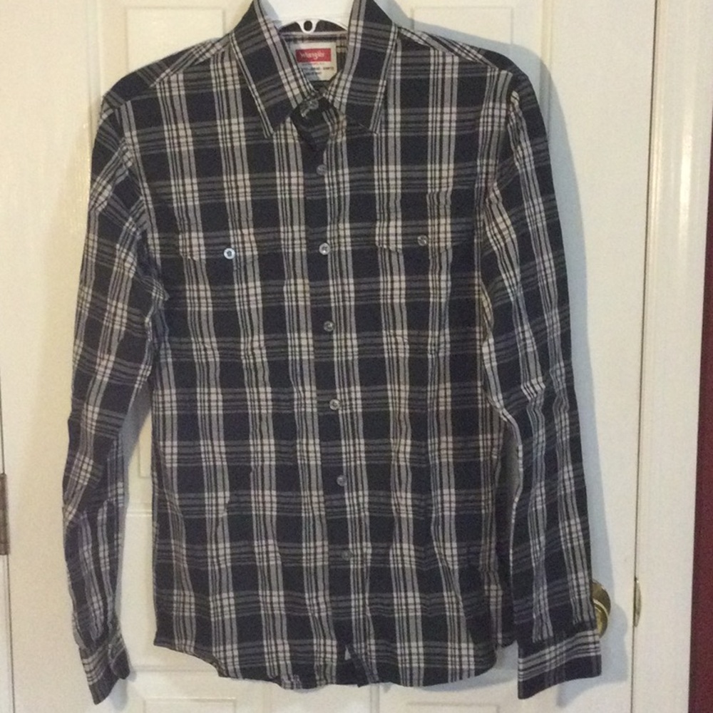 Wrangler button down Men Small